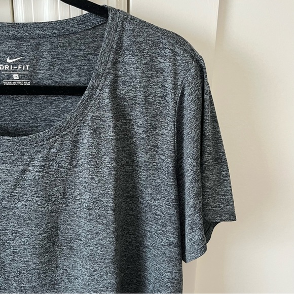Nike Dri-Fit Athletic Short Sleeve Top Gray Sz 2X - Picture 4 of 15